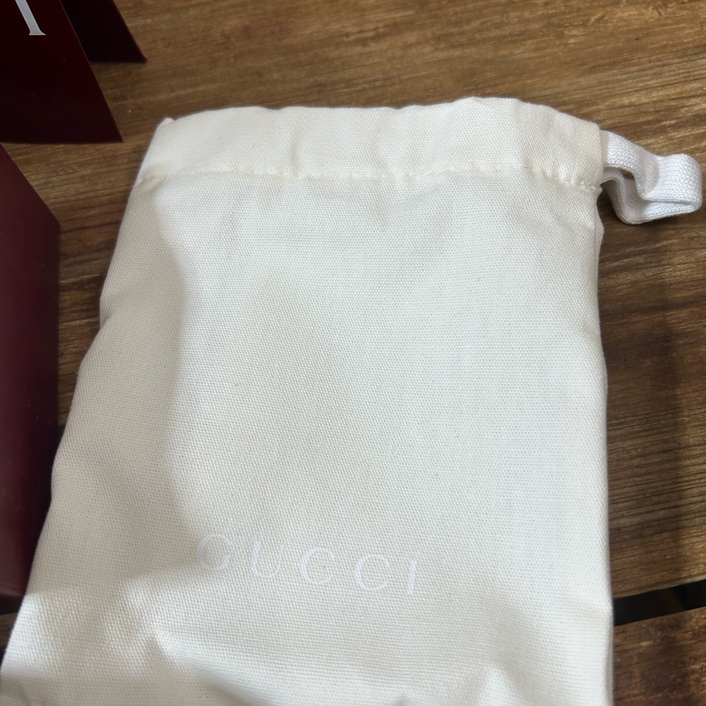 Gucci Green Bag with Red Box Set with branded ribbon, envelope and pouch! - Picture 4 of 11